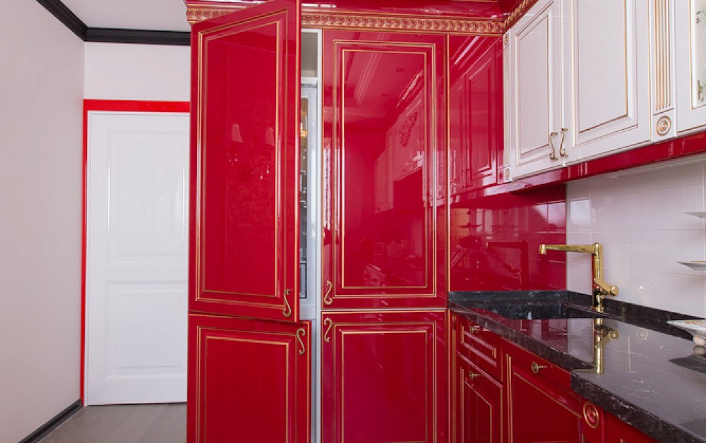 Кухня Айвори с патиной (Театро)