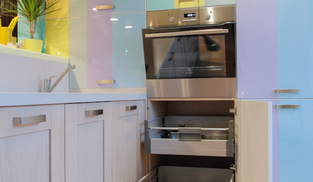 Кухни наших клиентов Кухня Флавия с цветной печатью (Ирис)